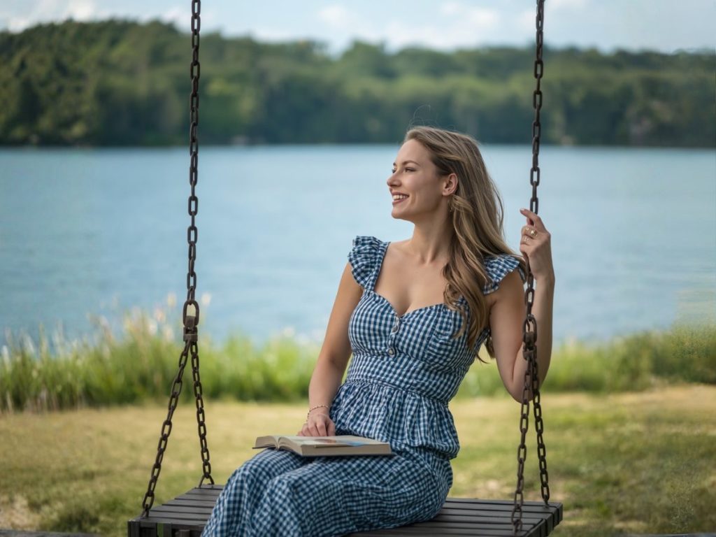Femme sereine qui a retrouvé sa sécurité intérieure